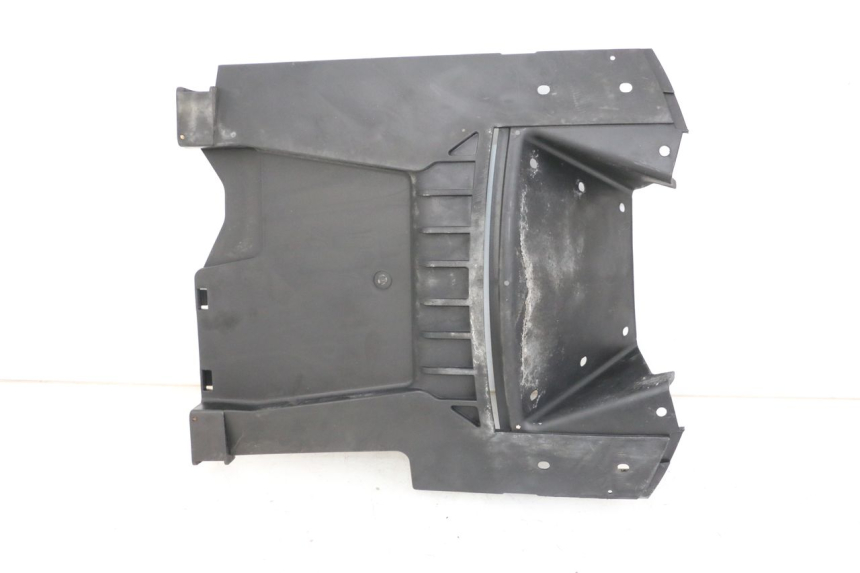 photo de LOWER BODY SHELL KYMCO DINK STREET 125 (2009 - 2014) - Zoom on usage condition