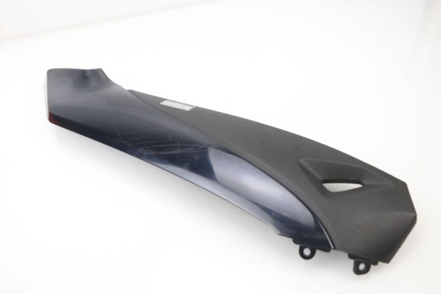 photo de RIGHT BELLY PANEL KYMCO AGILITY CITY 16P 125 (2015 - 2021) - Zoom on usage condition