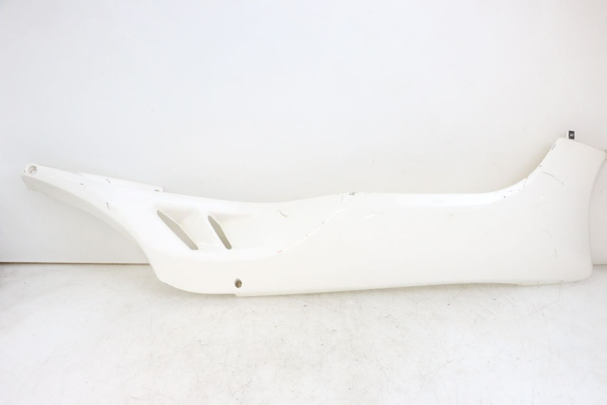 photo de RIGHT LOWER SIDE PANEL JONWAY AZTRAL 125 (2008 - 2017) - Main view