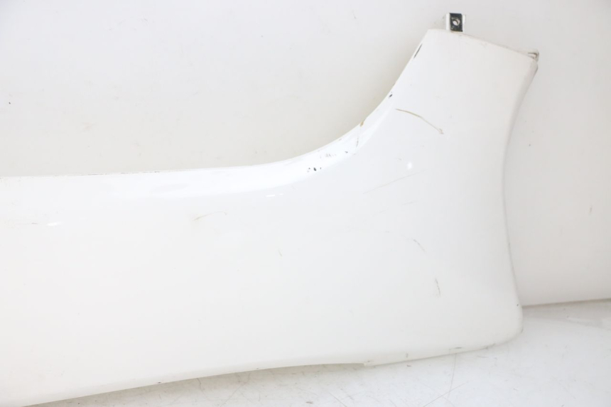 photo de RIGHT LOWER SIDE PANEL JONWAY AZTRAL 125 (2008 - 2017) - Markings and original references