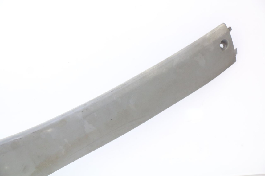 photo de RIGHT LOWER SIDE PANEL HONDA BALI EX 100 (1996 - 2000) - Distinctive features