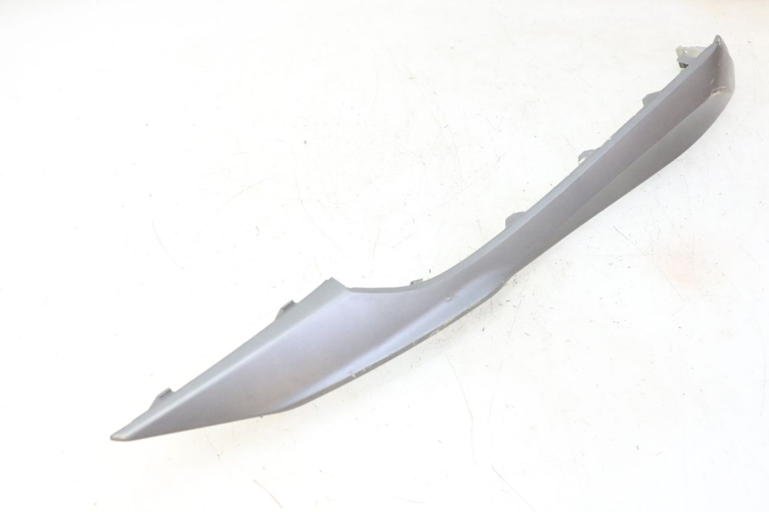 photo de RIGHT BELLY PANEL MOTRON BREEZY 4T 50 (2021 - 2025) - Fixing points details