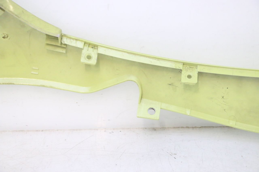 photo de RIGHT LOWER SIDE PANEL BMW C1 125 (2000 - 2003) - Surface and material condition