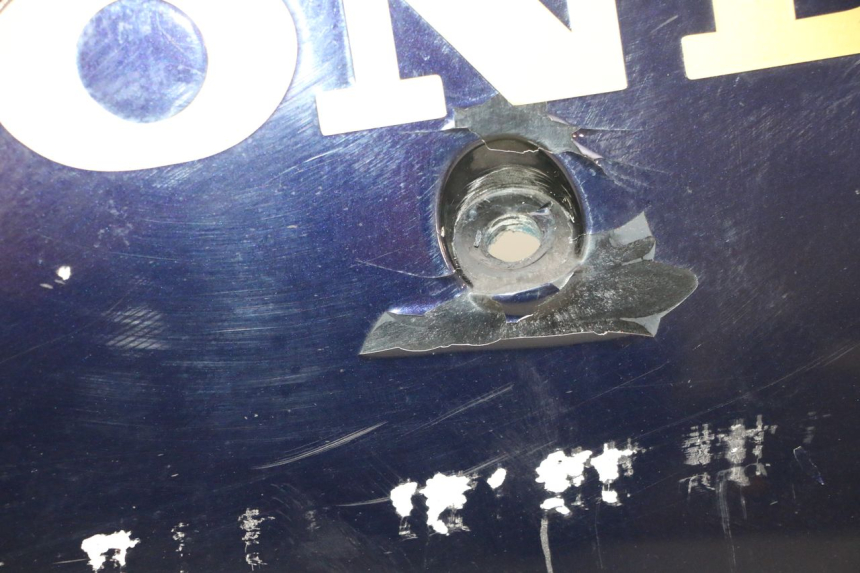 photo de RIGHT BELLY PANEL HONDA CBR RR FIREBLADE 900 (1992 - 1994) - Detailed visual inspection