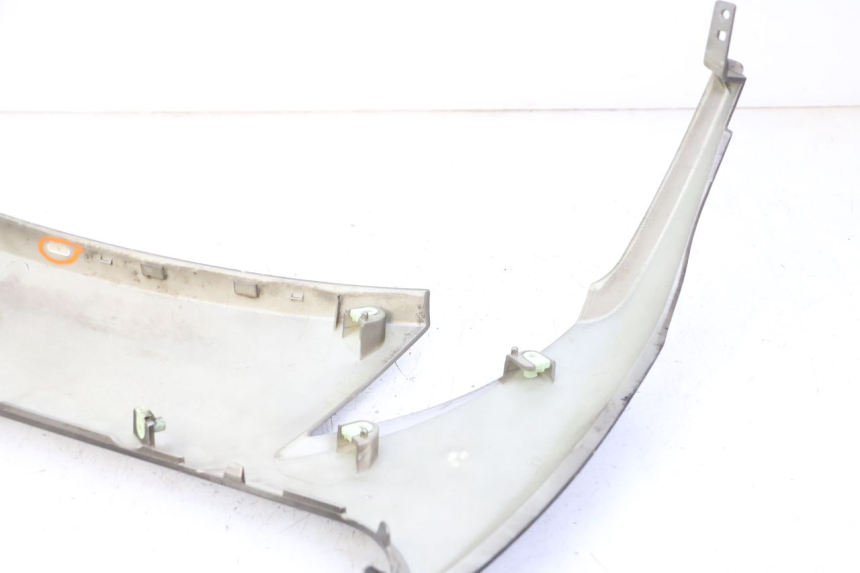 photo de RIGHT LOWER SIDE PANEL PEUGEOT CITYSTAR 50 (2013 - 2017) - Component detail