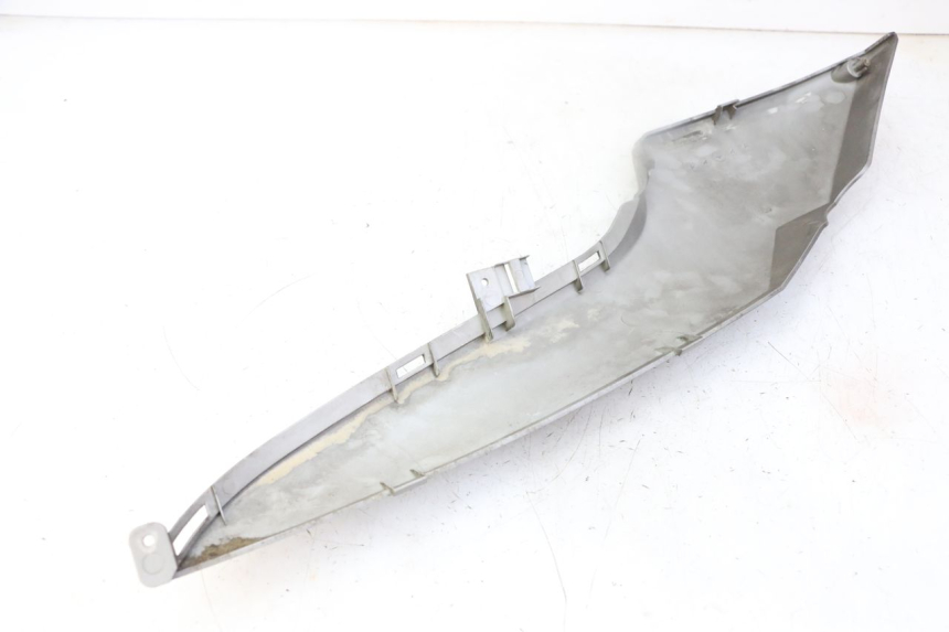 photo de RIGHT LOWER SIDE PANEL KYMCO DINK STREET 125 (2009 - 2014) - Fixing points details