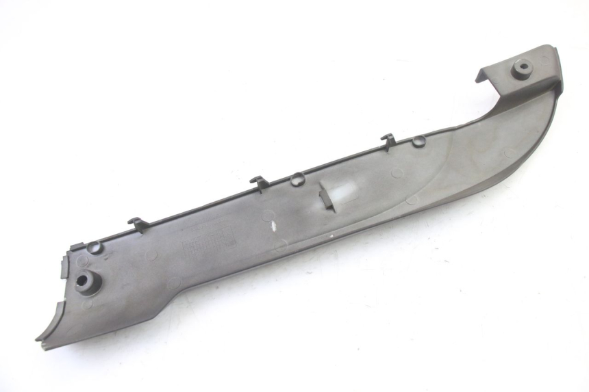 photo de RIGHT BELLY PANEL SYM FIDDLE 3 III 50 (2014 - 2020) - Fixing points details