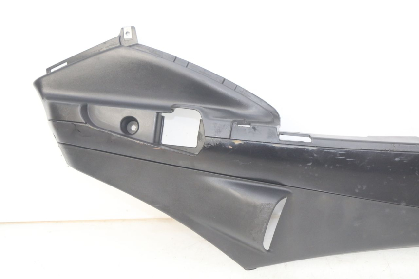photo de RIGHT LOWER SIDE PANEL PIAGGIO FLY 4T 50 (2013 - 2017) - Markings and original references