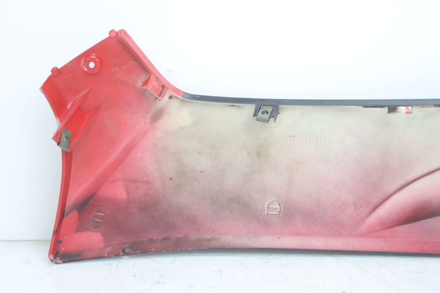 photo de RIGHT BELLY PANEL VASTRO GP 2T 50 (2013 - 2017) - Markings and original references