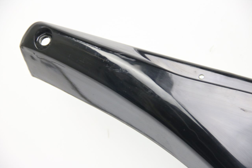 photo de RIGHT LOWER SIDE PANEL REVATTO IMPERATOR 125 (2007 - 2015) - Surface and material condition