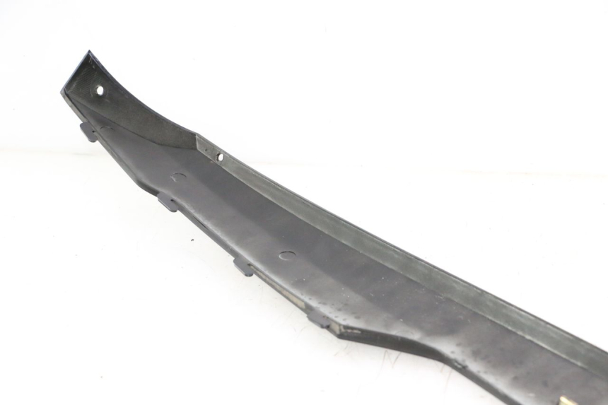 photo de RIGHT BELLY PANEL RIDE JUMP 2T 50 (2012 - 2017) - Fixing points details