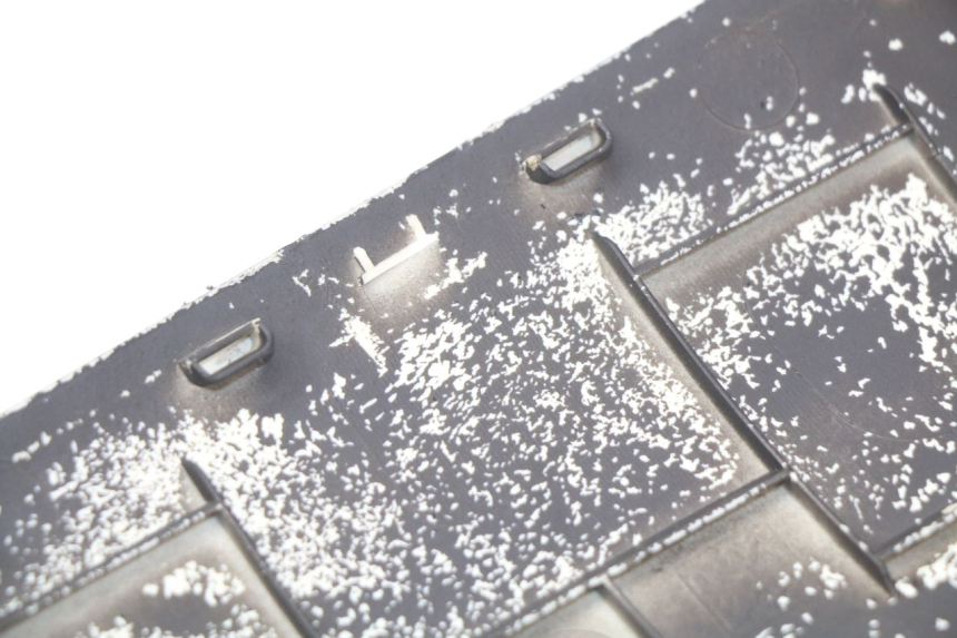 photo de RIGHT LOWER SIDE PANEL PEUGEOT KISBEE 2T 50 (2010 - 2017) - Product overview