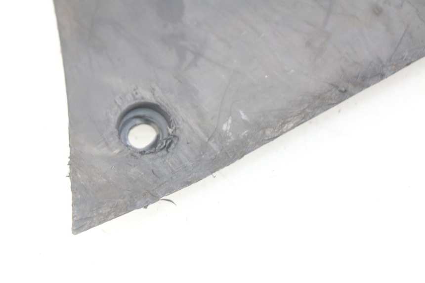 photo de RIGHT LOWER SIDE PANEL PEUGEOT KISBEE 2T 50 (2010 - 2017) - Technical close-up