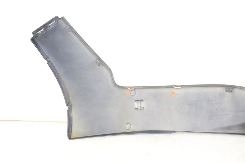 photo de RIGHT BELLY PANEL KYMCO XCITING 500 (2007 - 2010) - Markings and original references