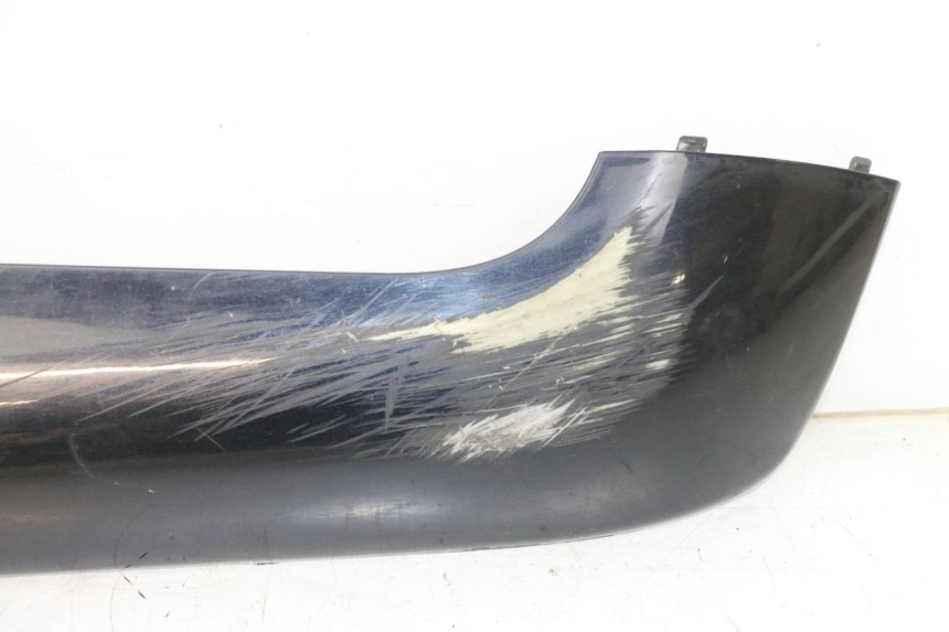 photo de RIGHT LOWER SIDE PANEL KYMCO LIKE 125 (2009 - 2016) - Component zoom