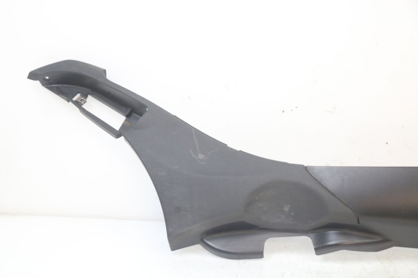 photo de RIGHT BELLY PANEL PIAGGIO MP3 HPE 350 (2018 - 2020) - Component detail