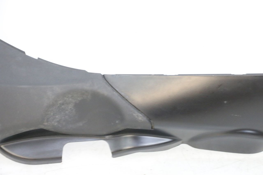 photo de RIGHT BELLY PANEL PIAGGIO MP3 HPE 350 (2018 - 2020) - Additional view of the item