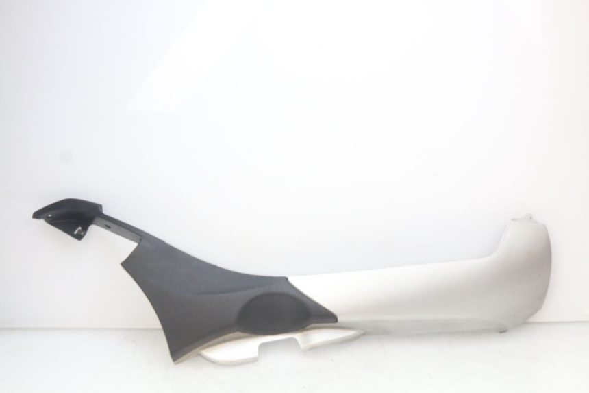 photo de RIGHT LOWER SIDE PANEL PIAGGIO MP3 500 (2014 - 2017) - Main view