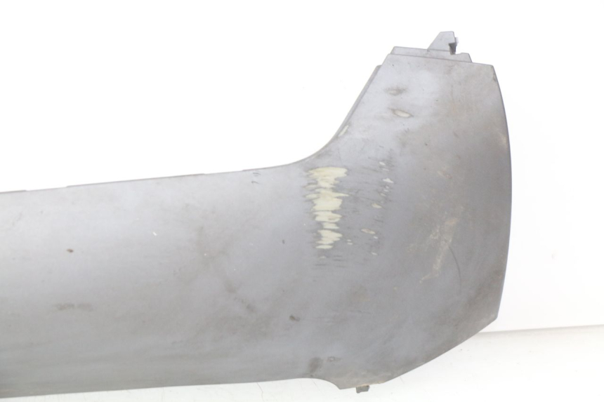 photo de RIGHT LOWER SIDE PANEL PIAGGIO MP3 500 (2011 - 2015) - Additional view of the item