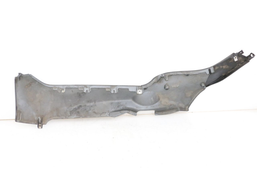 photo de RIGHT LOWER SIDE PANEL PIAGGIO MP3 500 (2011 - 2015) - Alternative perspective