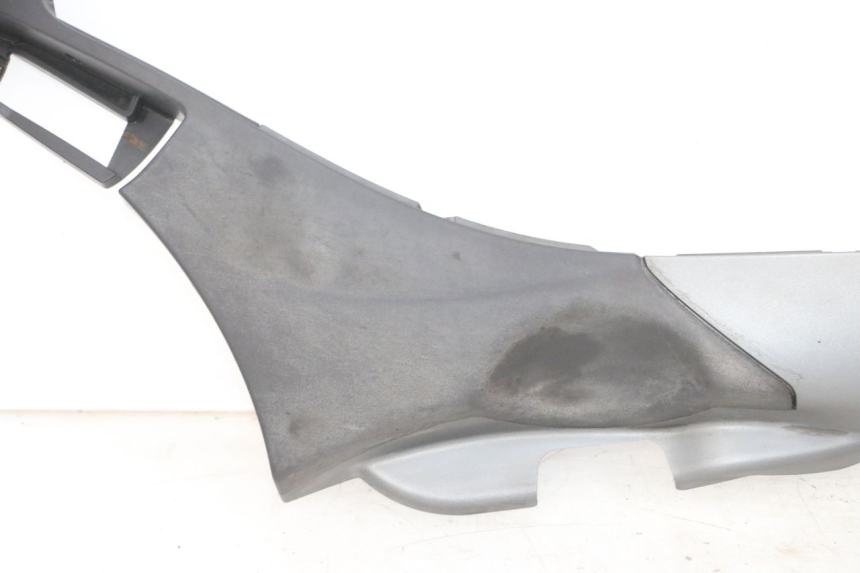 photo de RIGHT BELLY PANEL PIAGGIO MP3 500 (2016 - 2018) - Additional view of the item