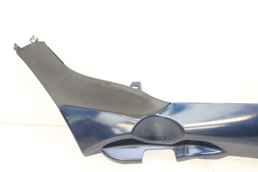 photo de RIGHT BELLY PANEL PIAGGIO MP3 RL 250 (2006 - 2010) - Markings and original references