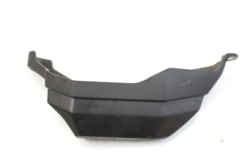 photo de RIGHT LOWER SIDE PANEL YAMAHA MT-07 MT07 700 (2018 - 2020) - Alternative perspective