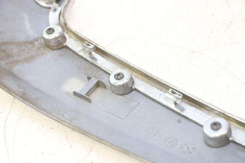 photo de RIGHT BELLY PANEL KYMCO LIKE 4T 50 (2019 - 2025) - Technical close-up