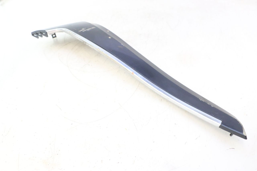 photo de RIGHT BELLY PANEL KYMCO LIKE 4T 50 (2019 - 2025) - Markings and original references