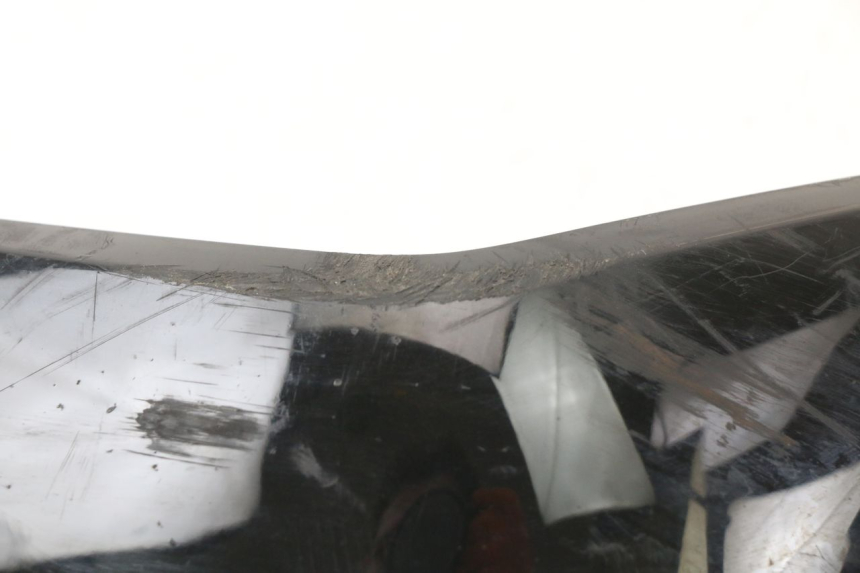 photo de RIGHT BELLY PANEL HONDA PCX (JF28) 125 (2009 - 2011) - Detailed visual inspection