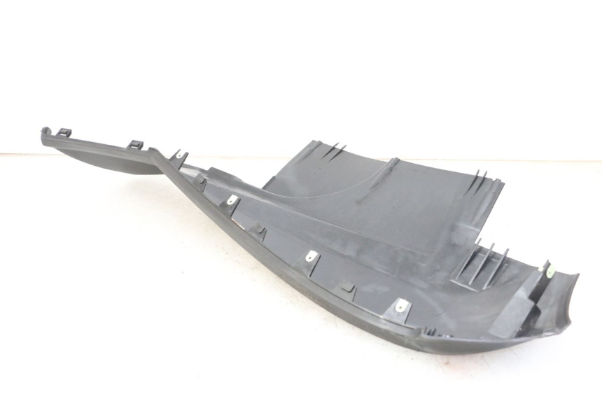 photo de RIGHT BELLY PANEL PEUGEOT SATELIS 125 (2013 - 2018) - Markings and original references