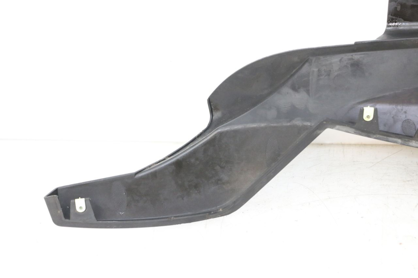 photo de RIGHT BELLY PANEL PEUGEOT SATELIS COMPRESSOR K15 125 (2006 - 2009) - Technical close-up