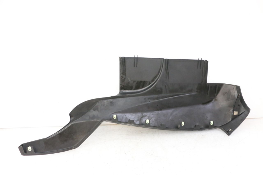 photo de RIGHT BELLY PANEL PEUGEOT SATELIS COMPRESSOR K15 125 (2006 - 2009) - Product overview