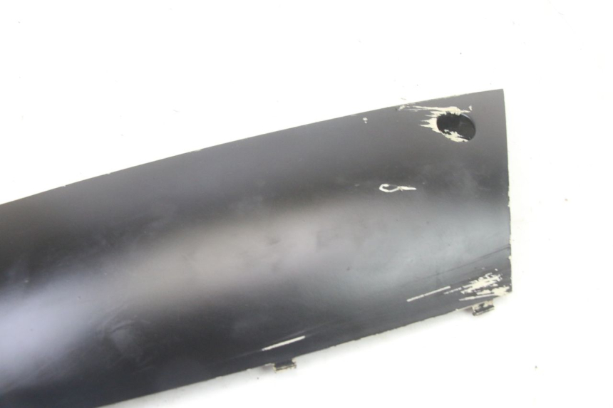 photo de RIGHT BELLY PANEL PEUGEOT STREETZONE I 2T 50 (2018 - 2020) - Zoom on usage condition