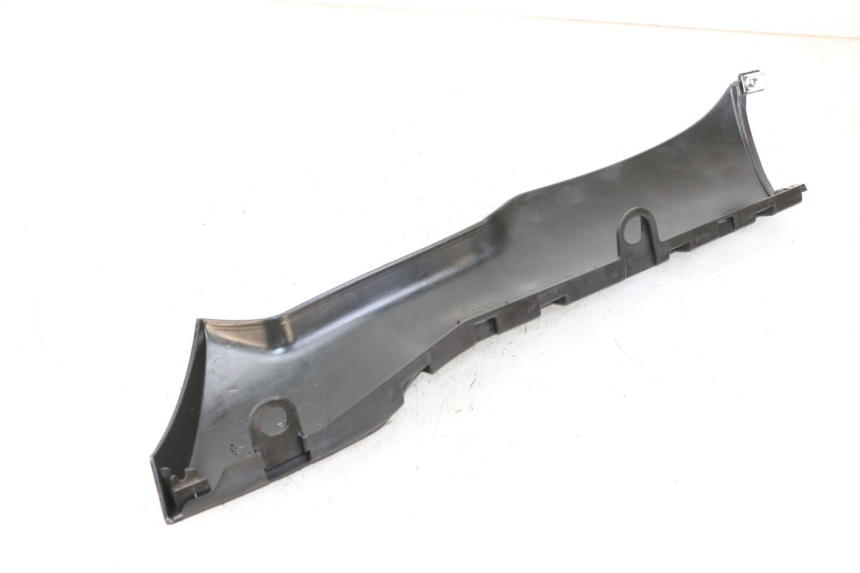 photo de RIGHT BELLY PANEL PIAGGIO NRG POWER PUREJET 50 (2018 - 2021) - Alternative perspective