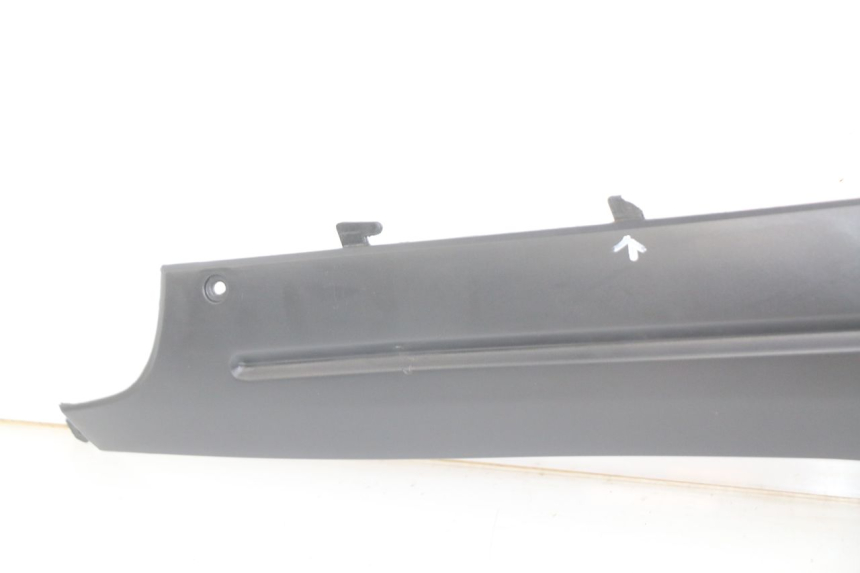 photo de RIGHT LOWER SIDE PANEL TNT MOTOR ROMA 10' 4T 50 (2019 - 2022) - Distinctive features