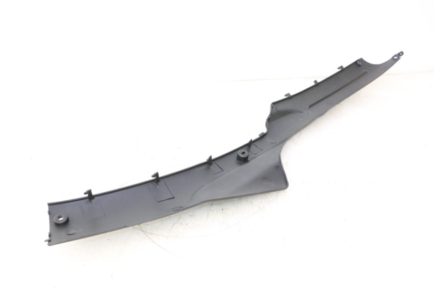 photo de RIGHT LOWER SIDE PANEL TNT MOTOR ROMA 12' 2T 50 (2007 - 2018) - Zoom on usage condition