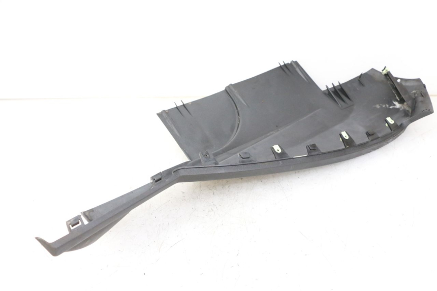 photo de RIGHT BELLY PANEL PEUGEOT SATELIS 125 (2013 - 2018) - Component detail