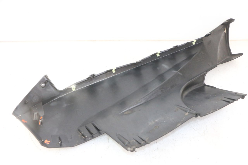 photo de RIGHT BELLY PANEL PEUGEOT SATELIS 125 (2013 - 2018) - Checked used part