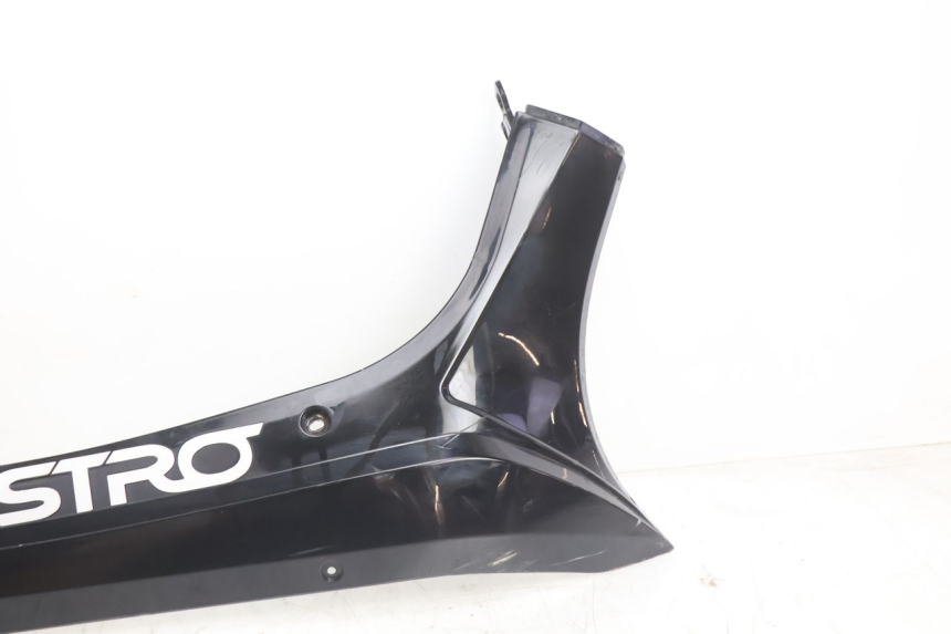 photo de RIGHT BELLY PANEL VASTRO STREET S 50 (2016 - 2021) - Zoom on usage condition