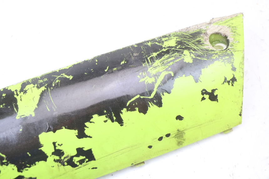 photo de RIGHT BELLY PANEL PEUGEOT STREETZONE I 2T 50 (2018 - 2020) - Technical close-up