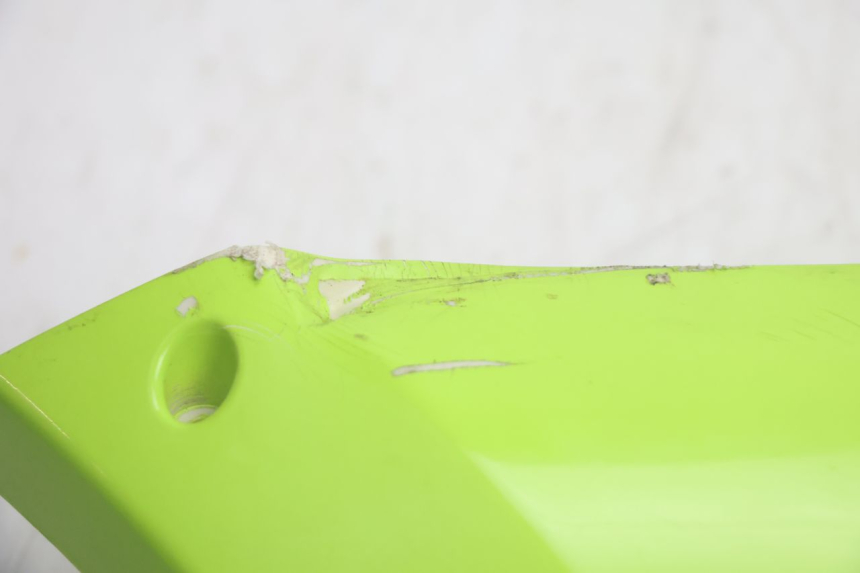 photo de RIGHT BELLY PANEL PEUGEOT STREETZONE NAKED 2T 50 (2014 - 2018) - Zoom on usage condition