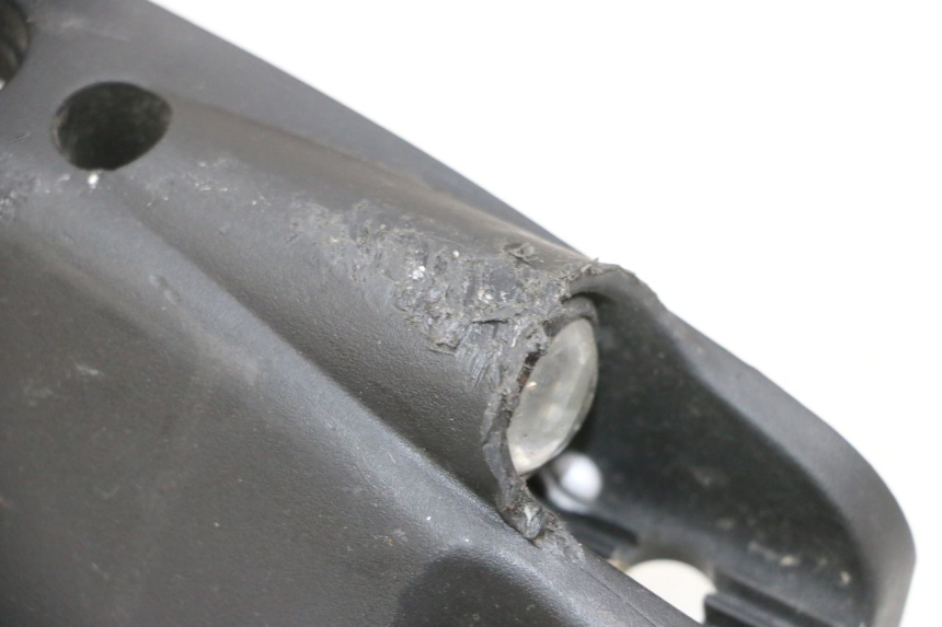 photo de RIGHT LOWER FRAME DUALTRON VICTOR LIMITED 1 - Distinctive features