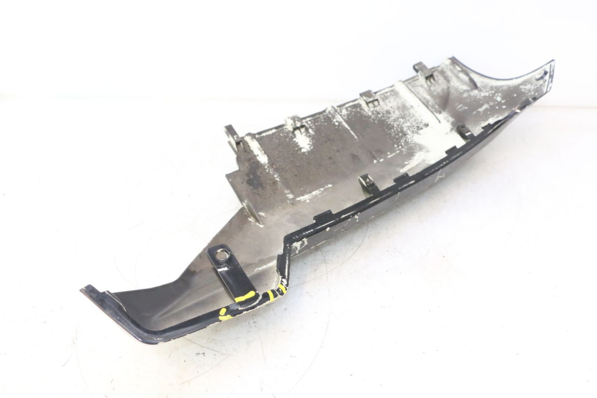 photo de RIGHT BELLY PANEL PEUGEOT VIVACITY NEW 2T 50 (2008 - 2017) - Distinctive features