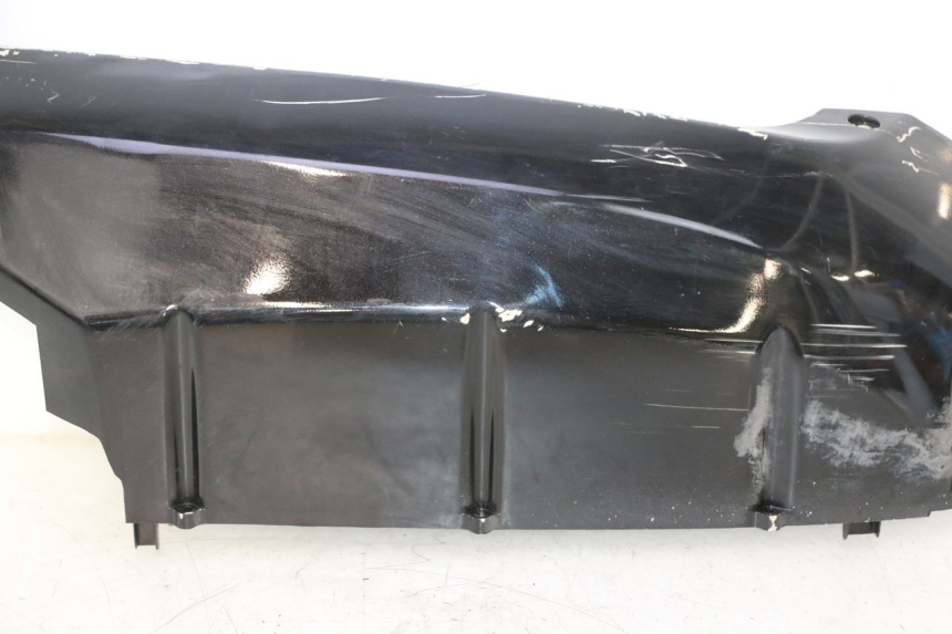 photo de RIGHT BELLY PANEL PEUGEOT VIVACITY NEW 2T 50 (2008 - 2017) - Surface and material condition