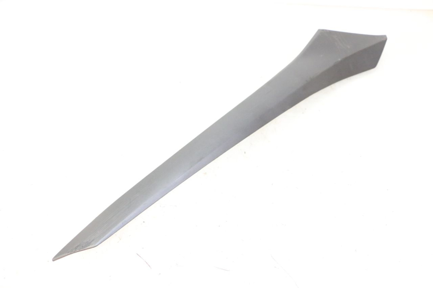 photo de RIGHT BELLY PANEL YAMAHA XMAX X-MAX 125 (2021 - 2025) - Product overview