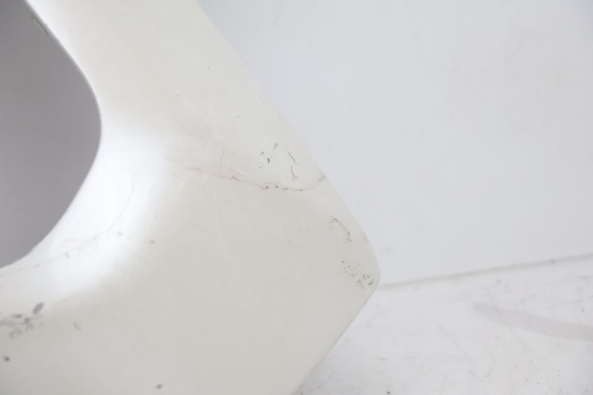photo de RIGHT LOWER SIDE PANEL YAMAHA XMAX X-MAX 125 (2006 - 2009) - Alternative perspective