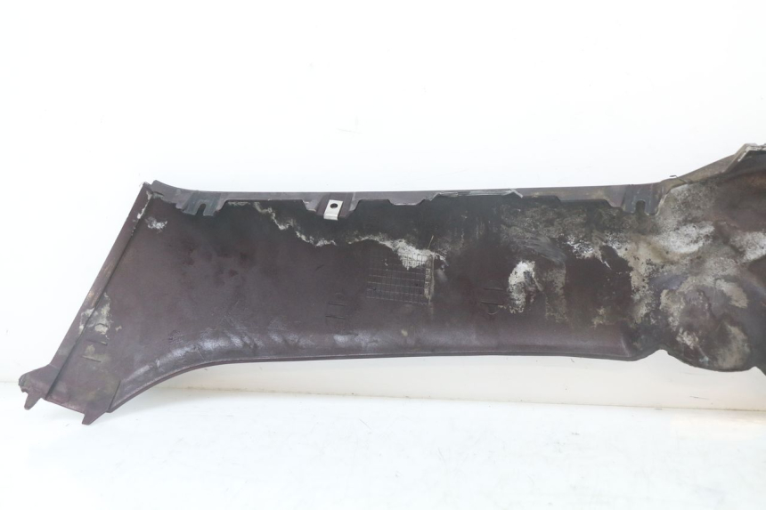 photo de RIGHT LOWER SIDE PANEL PIAGGIO X8 125 (2004 - 2007) - Product overview