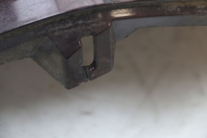 photo de RIGHT LOWER SIDE PANEL PIAGGIO X8 125 (2004 - 2007) - Surface and material condition