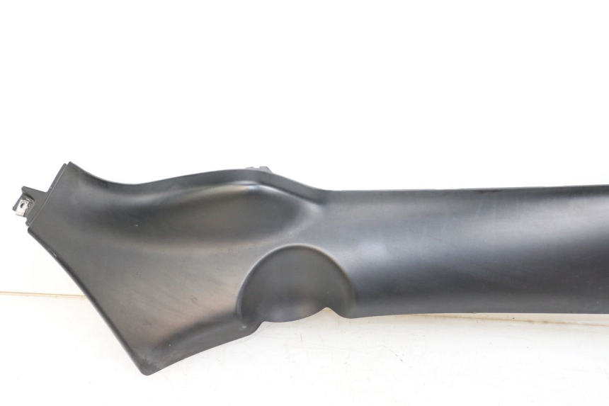 photo de RIGHT LOWER SIDE PANEL PIAGGIO XEVO - X EVO 125 (2007 - 2017) - Product overview